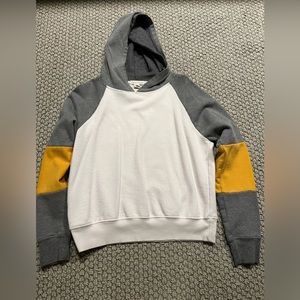 Full tilt hoodie. Size small